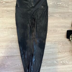 Spanx size large-Black Faux Leather Leggings